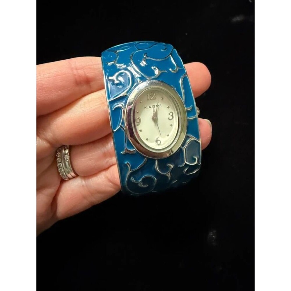 Vintage Narmi Women's Wide Cuff Watch Blue Enamel Silver Tone Filigree Quartz